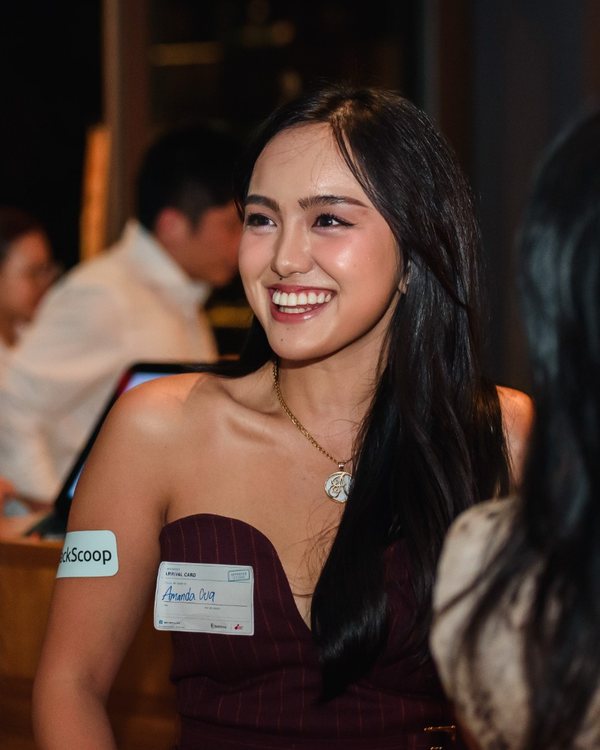 Amanda Cua in conversation at a BackScoop evening